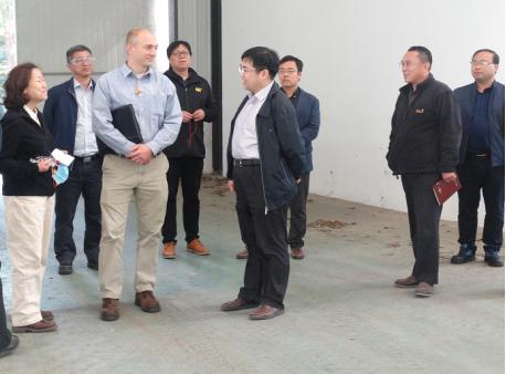 美国卡特彼勒团队来我公司参观考察