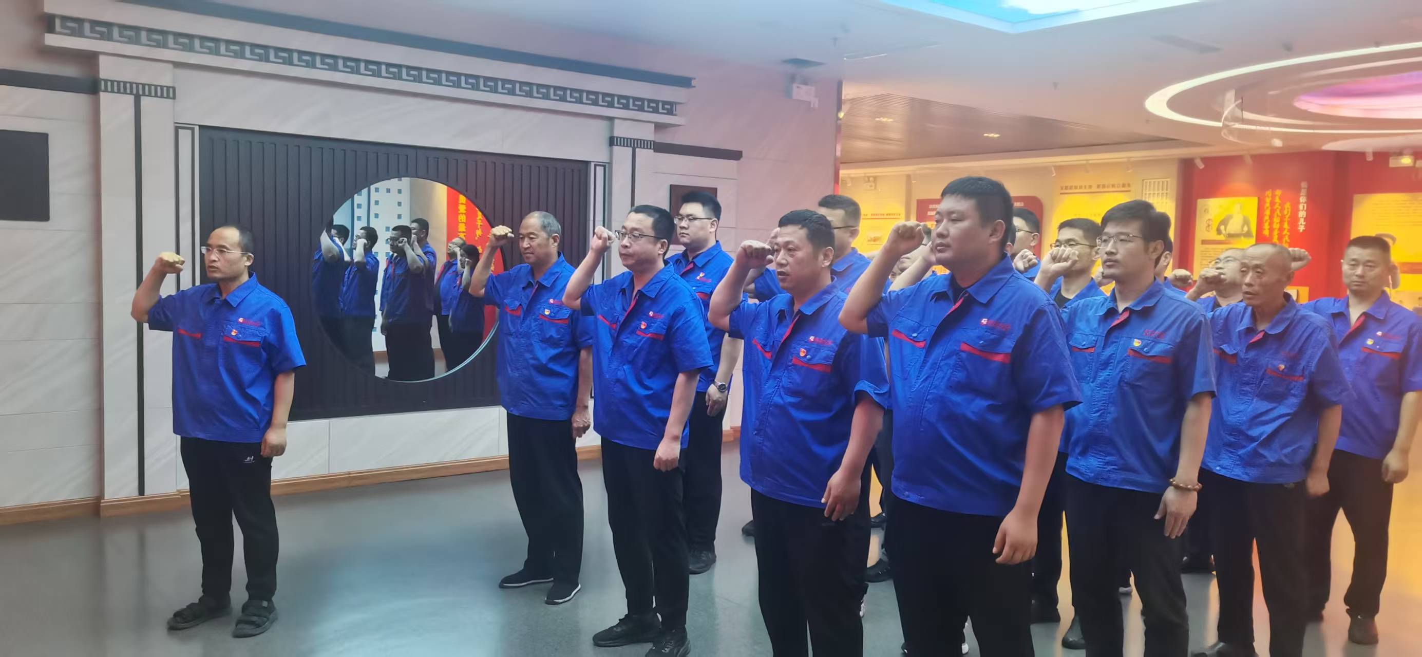 89835fadbd52dae2c66db95ec0531da0.jpg 89835fadbd52dae2c66db95ec0531da0.jpg